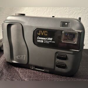 JVC Compact VHSc Power Zoom Lens f=4-12mm - UNTESTED